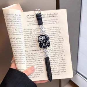 Uhada | Four-leaf Clover Leather Strap for Smartwatches