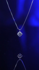 LOVETIA Kalung Imut-imut Rantai klavikula Moissanite s925 Perak Sertifikat GRA BTXL050