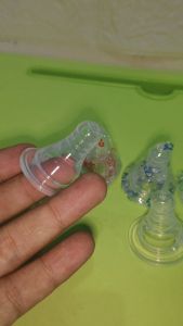 4pcs Karet Dot Model Ulir Reguler Lusty Bunny Original (Ukuran S M L XL) Slim Neck Lentur dan Lembut Nipple Pengganti untuk Segala Jenis Botol Susu Bayi Reguler Bahan Silikon Aman Sudah BPA Free dan Bersertifikasi Resmi