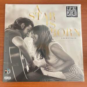 แผ่นเสียง A Star Is Born Soundtrack 2 x Vinyl LP Album +10 Photo PrintUS มือหนึ่ง ซีล