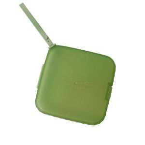 Portable Mask Storage Box Dustproof Sunscreen Mask Storage Bag Clip Carry-On Mask Organizer Plastic Material  Style