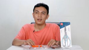 GUNTING DAPUR SERBA GUNA MULTIFUNGSI buka botol NL6