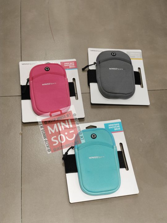 MINISO Sports 🆕 Double Pocket Solid Color Arm Bag Tas Tangan