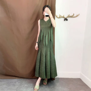 Miyake Pleated Dress Korean Style Princess Dress for Women Lantern A-line V-Neck HDD 8566 8889