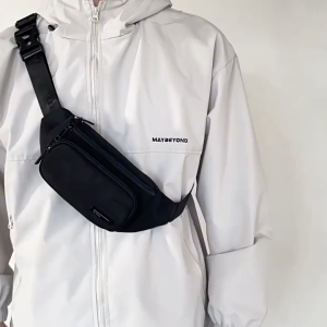 Túi đeo chéo nam phong cách mới  - BEE GEE DCN9363