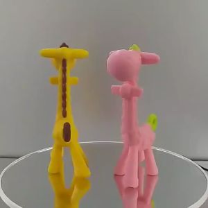 [Little B House] Giraffe Teether Safety Silicone Teethers for Baby Infant Chew Tooth Toys 长颈鹿牙胶 Mainan Gigit Bayi - BT01