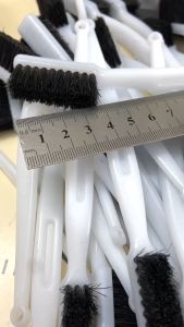 Bàn chải quét keo thông dụng cho các xưởng sản xuất