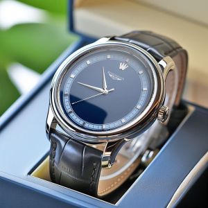 Mens Fashion Business Belt Watch Leisure Quartz Watch Business Watch