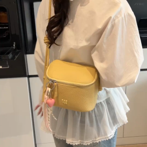 Grosirready 2728 tas selempang wanita kekinian  tas wanita Tas Slingbag Wanita