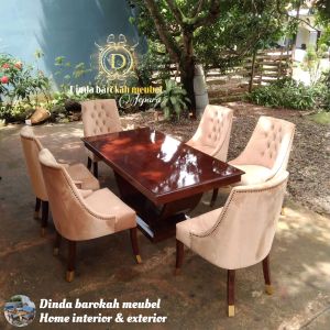MEJA MAKAN VINTAGE SET 6 KURSI MEJA KURSI MAKAN KAYU JATI MODERN BERKUALITAS