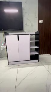 Tủ gỗ sắp xếp giày dép loại lớn cánh khoét 90x90x30cm. Tủ gỗ để đồ nội thất phòng khách kết hợp 2 màu hiện đại. Gỗ MDF phủ Metamine cao cấp. Đầy đủ phụ kiện lắp ráp