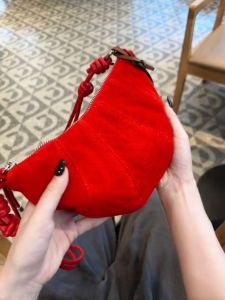 Mini Suede Cow Horn Bag Womens Red Baked Goods Dumpling Bag High-End Sensation 2025 New Single Shoulder Slant Cross Bag