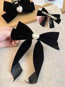 กิ๊บติดผมรูปผีเสื้อประดับมุกสไตล์ฝรั่งเศสสำหรับผู้หญิง กิ๊บติดผมแบบหน้าม้า ทรงเรขาคณิต สไตล์ไฮเอนด์ แฟชั่นฤดูใบไม้ร่วง 2024