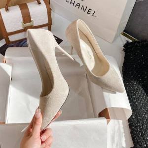 รองเท้าส้นสูงสีเปล่าสำหรับผู้หญิง ฤดูใบไม้ผลิ 2025 รองเท้าส้นเดี่ยวผ้ากำมะหยี่เนื้อเนียนสำหรับนักเรียนและผู้หญิงที่มีคุณภาพสูง