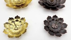 แท่นปักธูป ดอกบัวปักธูป ที่ปักธูป ที่ไว้ธูปไว้บูชาพระ ดอกบัวโลหะ (มีแบบ 2 ชั้น และ 3 ชั้น) สำหรับปักธูปหรือก้านธูปหอม