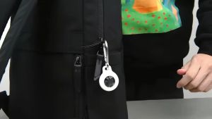 Wiwu Location Tracker: An Effective Anti-Lost Device