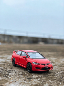 Alloy Gliding Shock Absorption Car Model