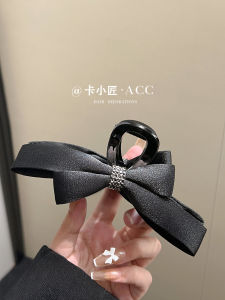 กิ๊บติดผมรูปฉลามสีดำหรูหราสำหรับผู้หญิง กิ๊บติดผมสไตล์ใหม่ปี 2025 ทรงหางฉลามสุดหรูหรา ประดับโบว์ผูกผมสีดำ ทรงหางฉลามสุดหรูหรา