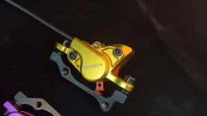 MEROCA MT500 Brake level Mountain Bike Brake Double Piston Integrated Cylinder Oil Pressure Disc Brake Suit