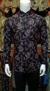 Batik Pria Panjang Exclusive Katun Warna Merah M L XL XXL Terbaru - Kemeja Batik Pria Terbaru Premium - Kemeja Batik Lengan Panjang Exclusive Terbaru - Kemeja Batik Pria Mewah Modern - Kemeja Batik Nikahan - Seragam Batik Pria Terbaru Kantor