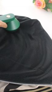Alat Pembersih Bulu Pakaian Elektrik Portable Alat Penghilang Serat Bulu Baju Lint Remover -B-13