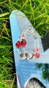 Vòng Tay Handmade Strawberry x MoonStone Hợp Mệnh Hỏa Thổ Essence of Love - Thu Hút Tình Yêu Cân Bằng Cảm Xúc -Bluegems