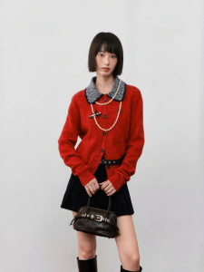 AIVEI | Color-block Red Knit Cardigan