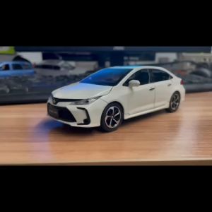 Mô Hình Xe Hơi Hợp Kim Tỷ Lệ 1:32 Cho Toyota Corolla Altis Mô Hình Xe Hơi Đúc Đồ Chơi Xe Hơi Đúc Hiệu Ứng Âm Thanh & Ánh Sáng Cho Bé Trai
