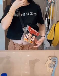 กระเป๋ากันน้ำคาดเอวลายการ์ตูน กระเป๋าสะพายกันน้ำ กระเป๋าพลาสติกกันน้ำwaterproof waist bag