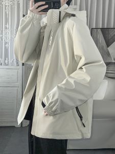 เสื้อแจ็คเก็ตมีฮู้ดแบบสามในหนึ่งสำหรับผู้ชายสไตล์อเมริกัน ฤดูใบไม้ผลิและฤดูใบไม้ร่วง เสื้อคลุมกันลมสำหรับกีฬา แจ็คเก็ตคู่รัก ชุดจักรยาน