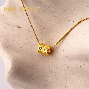 POH KONG 916/22K Yellow Gold Tranz Spider Net Chram Pendant