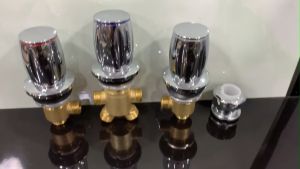 [HCM]Van chia nước bồn tắm massage KAG-CN01 tay vặn hình cái trống vòi 3 lỗ bồn mát xa đồng nguyên chất siêu bền