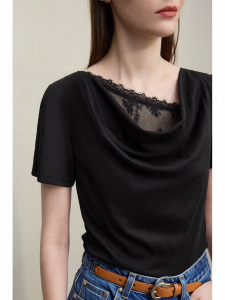 AMII | Lace Trimmed French Style Blouson Short Sleeve T-shirt