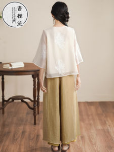 New Chinese Style Embroidered Classical Hanfu Top with Belt Seven Sleeve Two-Piece Set Polyester Fiber Suitable for Ages 18-25