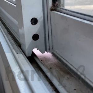 แผ่นปิดช่องว่างหน้าต่าง สำหรับบานเลื่อน กันจิ้งจก กันฝุ่น (1 ชุดมี 2 ชิ้น ชิ้นบนและชิ้นล่าง) แผ่นปิดช่องว่างหน้าต่างบานเลื่อน แผ่นปิดช่องว่าง แผ่นปิดช่องว่างบานเลื่อน - Lazada