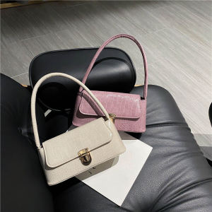 Fashionable Versatile Womens Bag 2024 Autumn New Style Single Shoulder Crossbody Bag Retro French Breadstick Underarm Bag