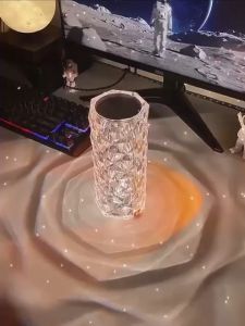 Lampu Meja Crystal LED Touch Lampu Hias Rose Diamond Aesthetic Mewah