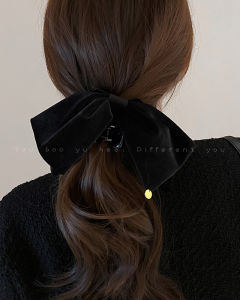 Black Velvet Butterfly Knot Hair Clip Womens New 2025 Shark Clamp Half Updo Personality Lady Headwear Korean Style Fashion