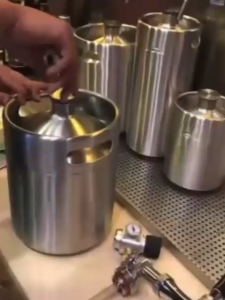 Comes Stainless Steel 2 / 3.6 Liter Keg Beer Barrel Mini Barrel Dispenser Wine Set Craft Beer Barrel Faucet System