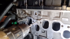 เครื่องมือซ่อมเกลียว 30 ชิ้น M5 M6 M8 ใช้ในการซ่อมเกลียวที่รูดเสีย ชุดซ่อมเกลียว