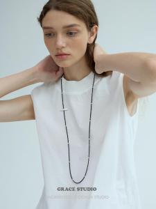 Minimalist Black Crystal Pearl Beaded Long Necklace Casual Sweater Chain Layering Weekend Aesthetic Jewelry for Women