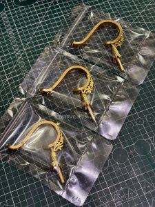 ตะขอทองเหลือง โก๊ะอ่าง ตอกข้าง หางกนก จำปามีบ่า