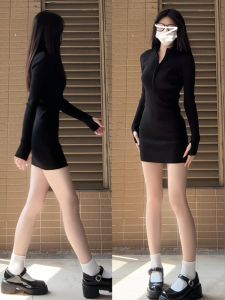 ชุดเดรสสั้นถักสีดำเซ็กซี่สำหรับผู้หญิง ฤดูใบไม้ร่วง/ฤดูหนาว เสื้อคลุมกันหนาว เดรสกระโปรงสั้นผู้หญิง ชุดชั้นใน เอวสูง แขนยาว คอวี