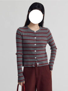 เสื้อสเวตเตอร์ถักแขนยาวทรงสลิมฟิตสำหรับผู้หญิง ฤดูใบไม้ร่วง แฟชั่น วินเทจ เสื้อคลุมเปิดไหล่ คอตั้ง สไตล์เรียบง่าย