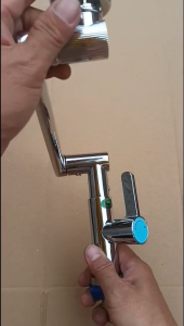 Vòi Lavabo Lạnh Xoay Bi 720 Độ Mạ Crom – Tăng Áp 2 Chế Độ Cho Bếp & Nhà Tắm