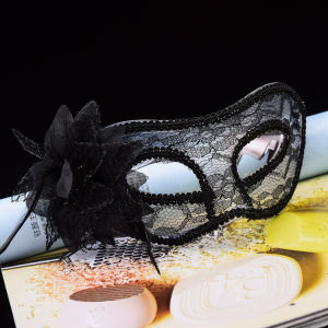 หน้ากากฮาโลวีนครึ่งใบสำหรับผู้หญิง เครื่องประดับงานปาร์ตี้ หน้ากากเจ้าหญิง หน้ากากเด็ก วันเด็ก หน้ากากตลก หน้ากากมาริโอ้