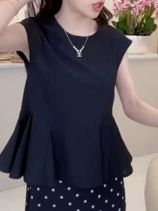 BINKAFENNY | Plus Size Black Shirt With Lace Hem Loose Fit Sleeveless Womens Summer Design Slimming Bottom Hem Round Neck Short Sleeve Top