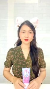 🔥LANNING🔥 ครีมโทนอัพ ครีมปรับผิวขาว ครีมหน้าใสไม่ต้องแต่งหน้า ครีมบำรุงผิวขาว ปรับสีผิว สวยใสเป็นธรรมชาติ ไม่วอก ไม่เทา ผิวขาวกระจ่างใส ผิวฉ่ำวาว หน้าเด็กในขวดเดียว กันแดดและให้ความชุ่มชื้น สูตรบางเบา ไม่เหนียวเหนอะหนะ 120ml