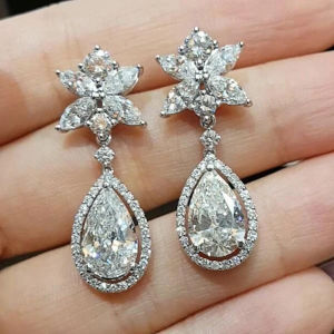 Huitan Fashion Water Drop CZ Dangle Earrings for Women Silver Color Delicate Ear Accessories Party Nice Gift New Jewelry