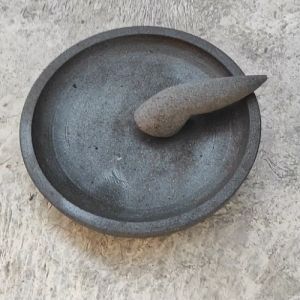 Cobek Batu Asli Original + Ulekan Munthu Muntu Muntilan Merapi - 39 cm